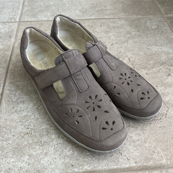 Waldlaufer Eyelet Dark Beige Leather Slip On Shoe Strap Size 7.5 - Picture 1 of 10